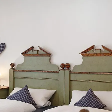 Zum Schnitzer Franzl Appartement