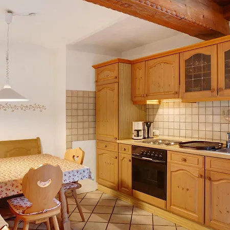 Apartment Zum Schnitzer Franzl