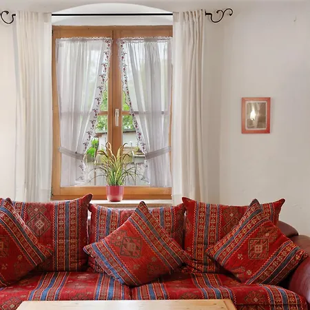 Apartment Zum Schnitzer Franzl Garmisch-Partenkirchen