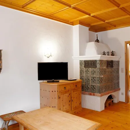 Apartment Zum Schnitzer Franzl