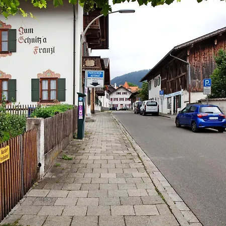 Zum Schnitzer Franzl * Garmisch-Partenkirchen